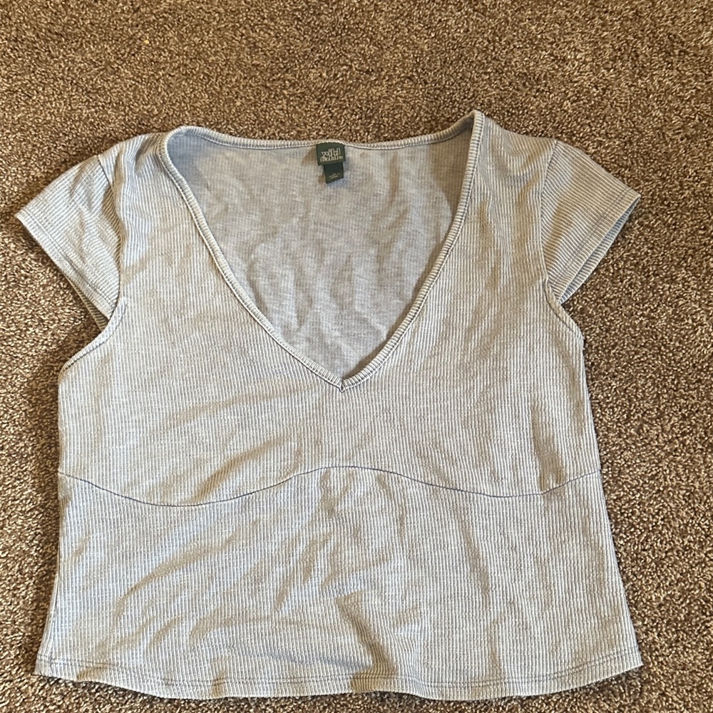 Light Blue Ribbed V-Neck Crop Top - XL